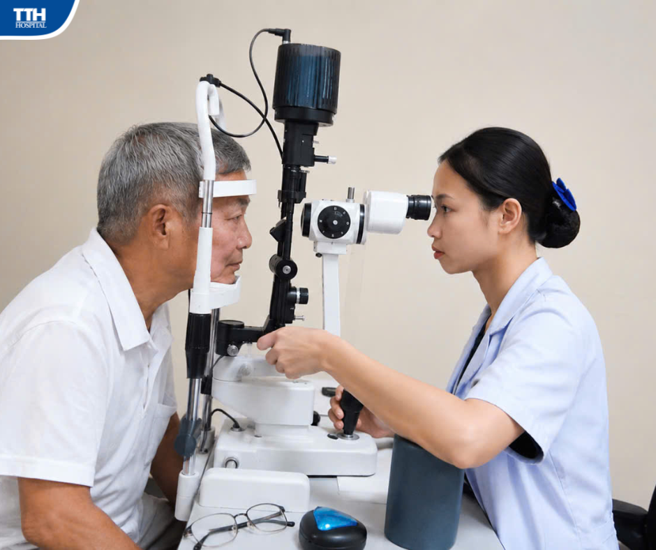 ĐỪNG CHỦ QUAN VỚI DẤU HIỆU MẮT MỜ